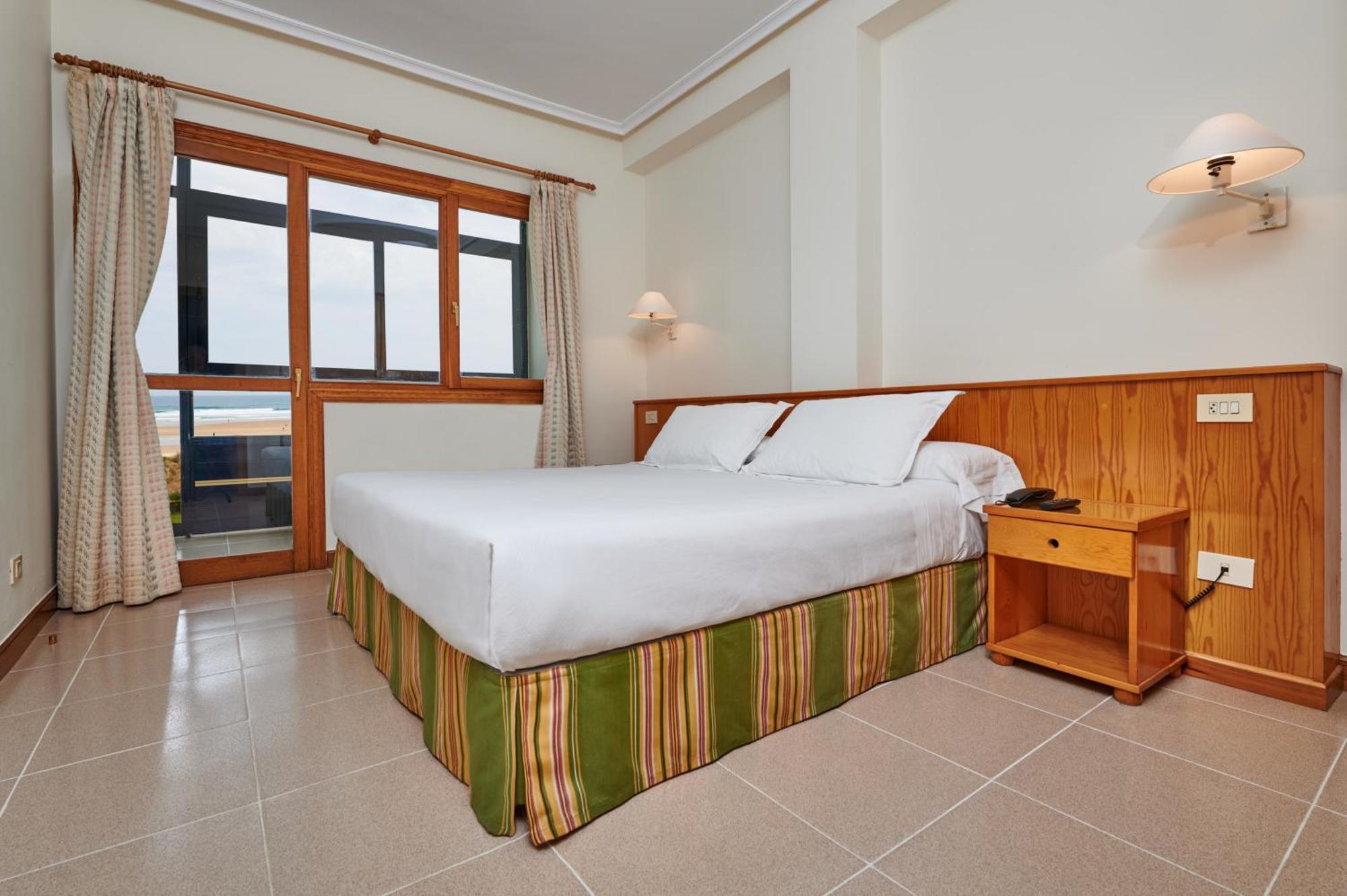 Hotel Juan De La Cosa Santoña Стая снимка